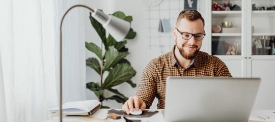 6 simple ways to make online surveys engaging